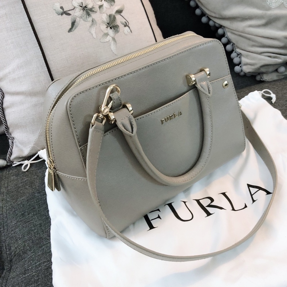 Furla Speedy Purse in Soft Grey